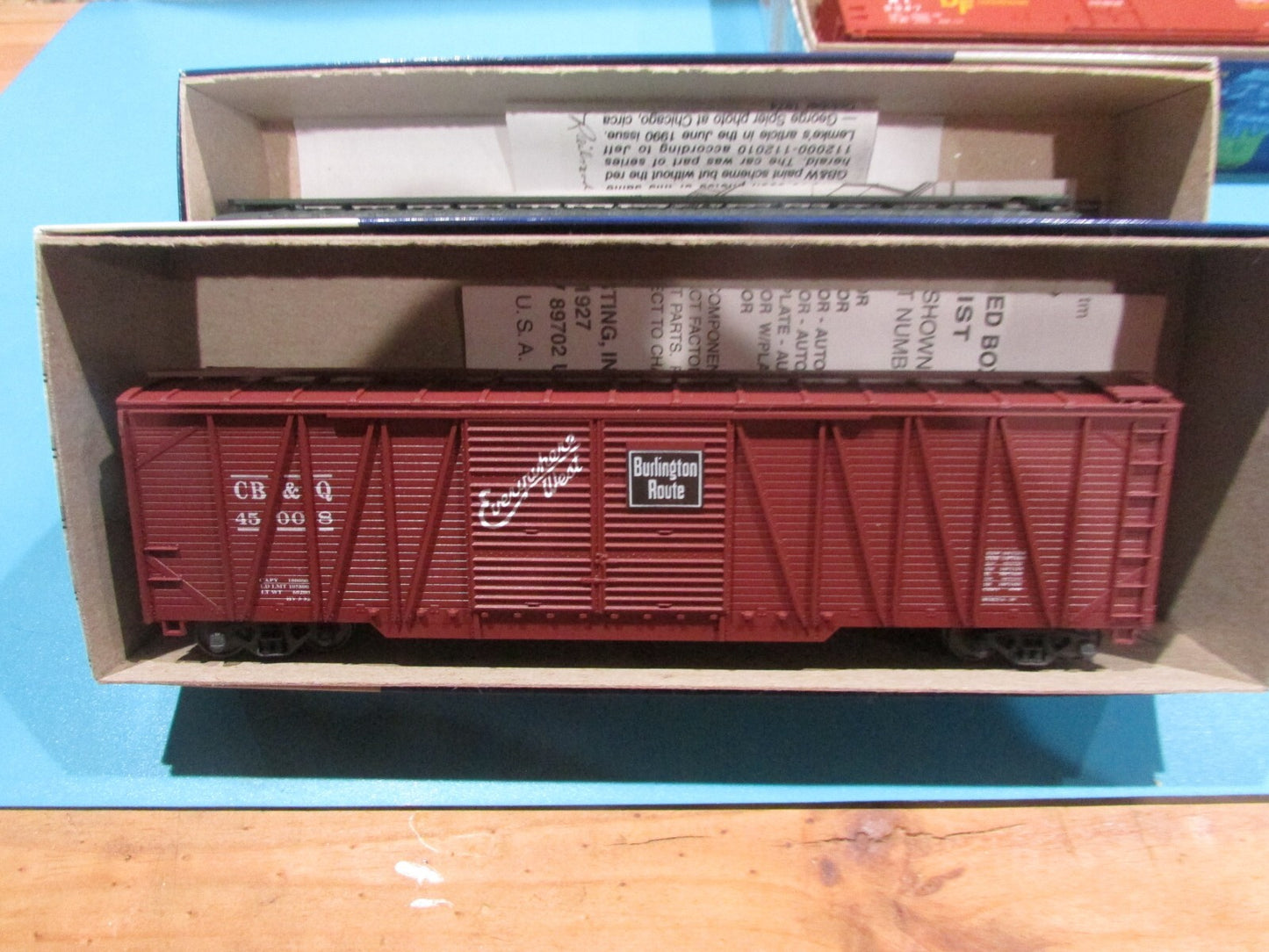 HO Scale Roundhouse(5) Assorted Freight Cars RTR Lot#2267