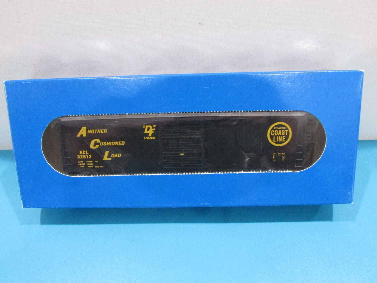 HO Scale E&C Shop 50' PS-1 Single Door Boxcar Atlantic Coast Line Lot#1327