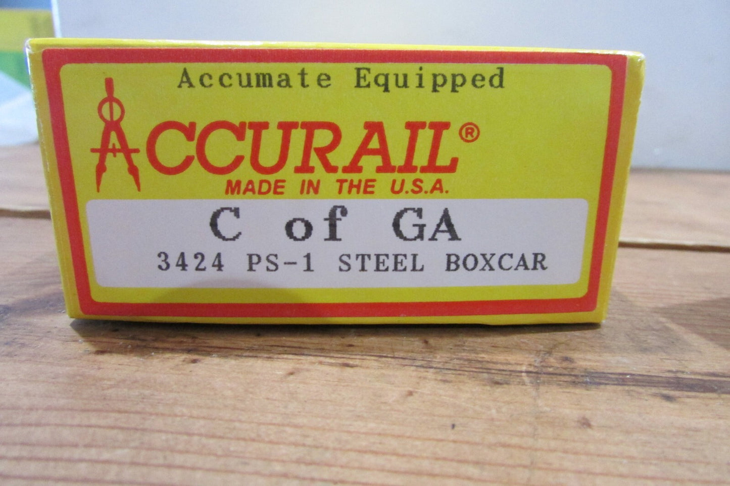 HO Scale Accurail 3224 Central of Georgia PS-1 Steel Box Car #7070