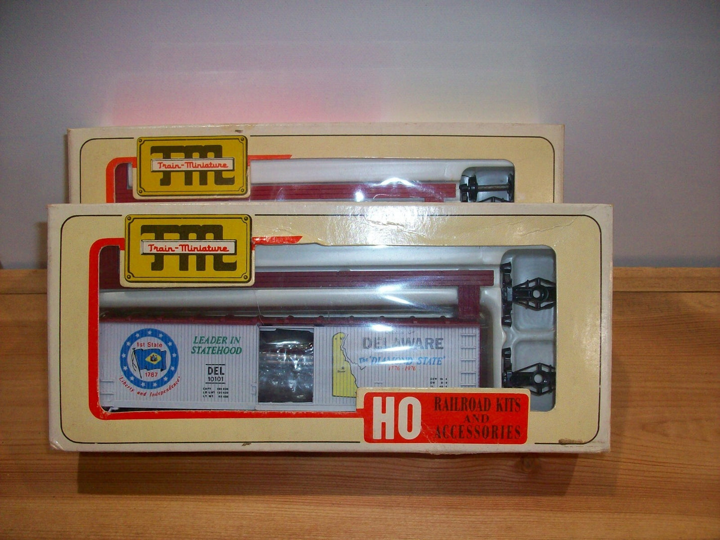 HO Scale (6) Assorted Train-Miniature Commemorative Cars Lot#0392