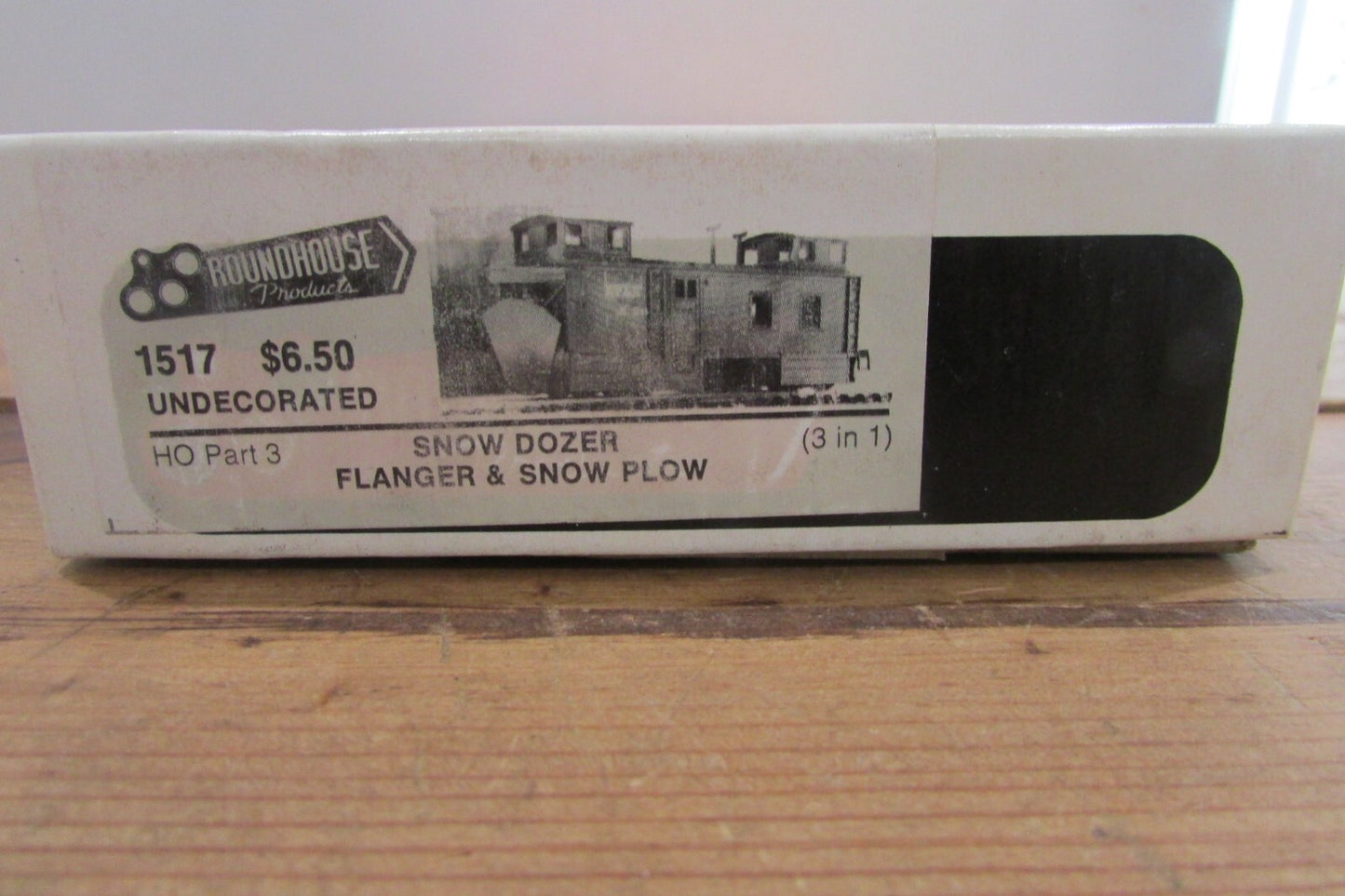 HO Scale Roundhouse 1517 Snow Dozer Flanger & Snow Plow Kit Lot#4548