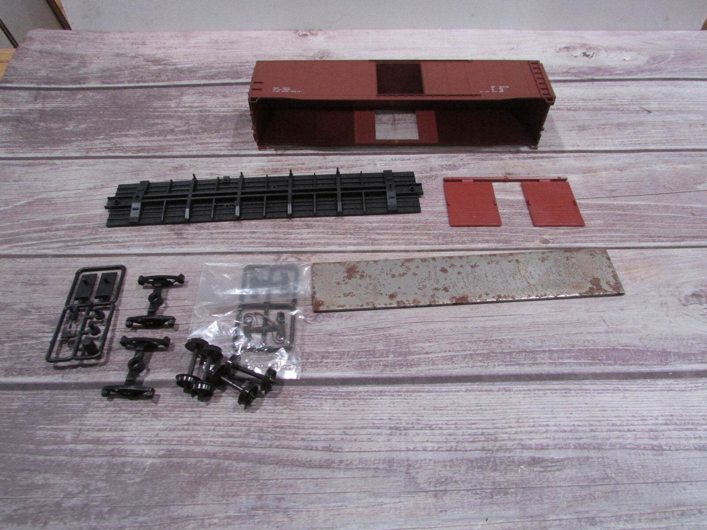 HO Scale Accurail 5098 AAR 50' Box Car Mineral Red Only DATA