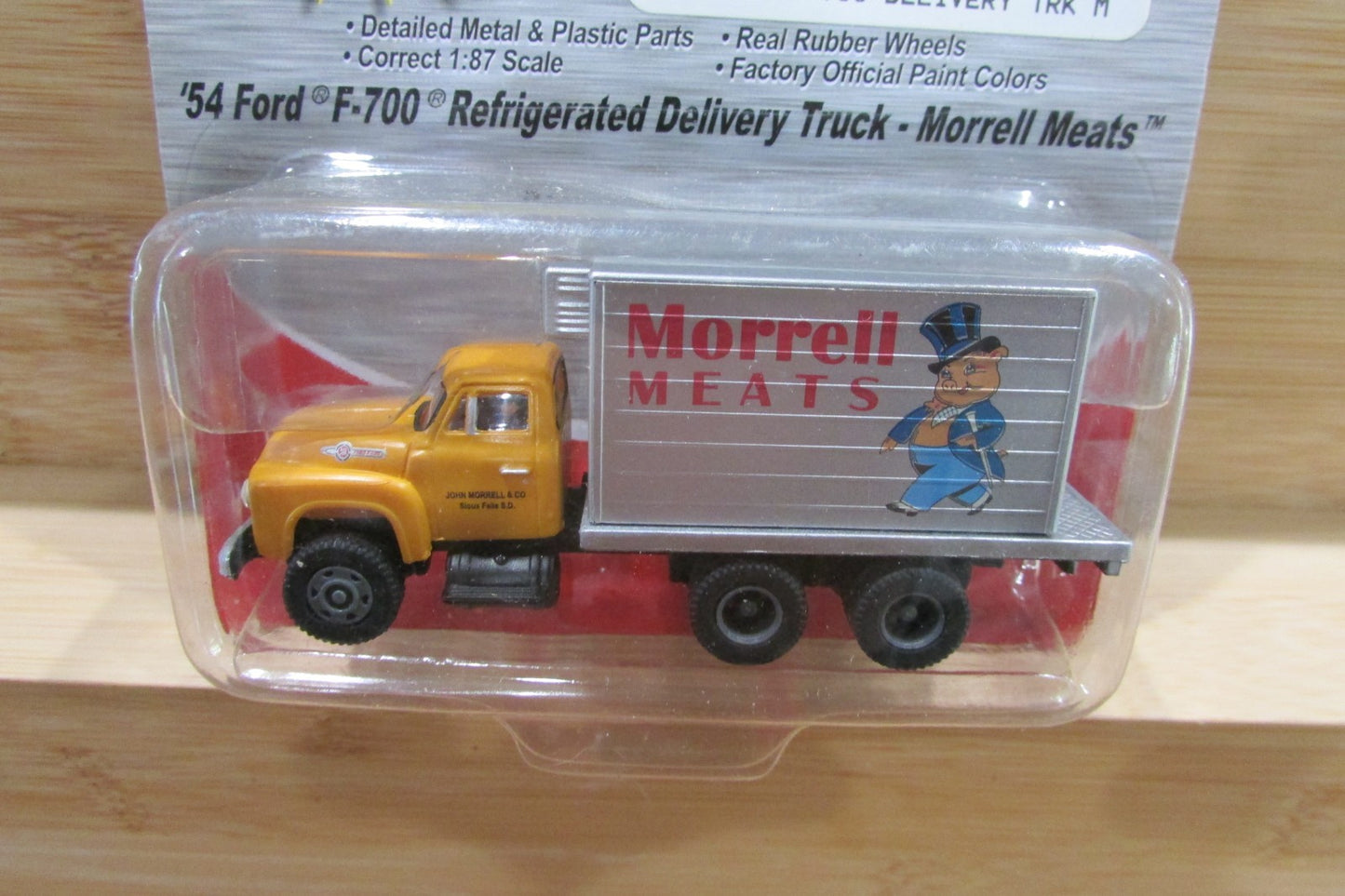 Ho Scale/1:87 Scale Classic Metal Work 30265 54' Ford F-700 Refrigerated Deliv.
