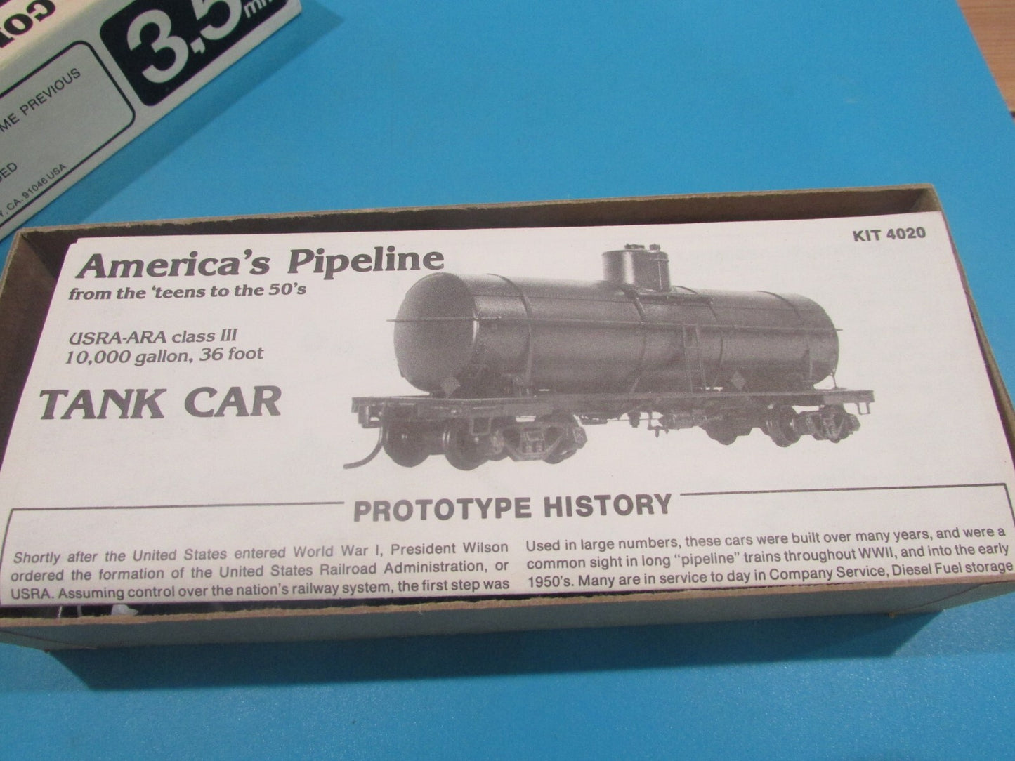 HO Scale #4020 Tichy Train Group USRA/ARAIII 10,000 Gallon Tank Car Lot#1813