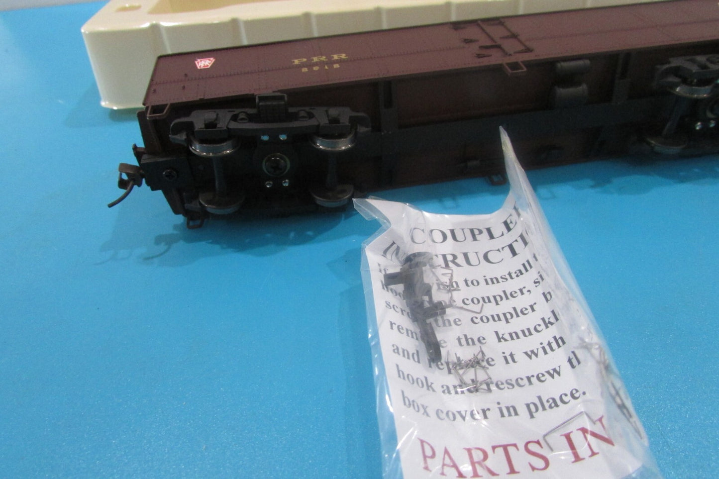 HO Scale Walthers 932-5883 Pennsylvania R50B Express Reefer Keystone Paint Sche.
