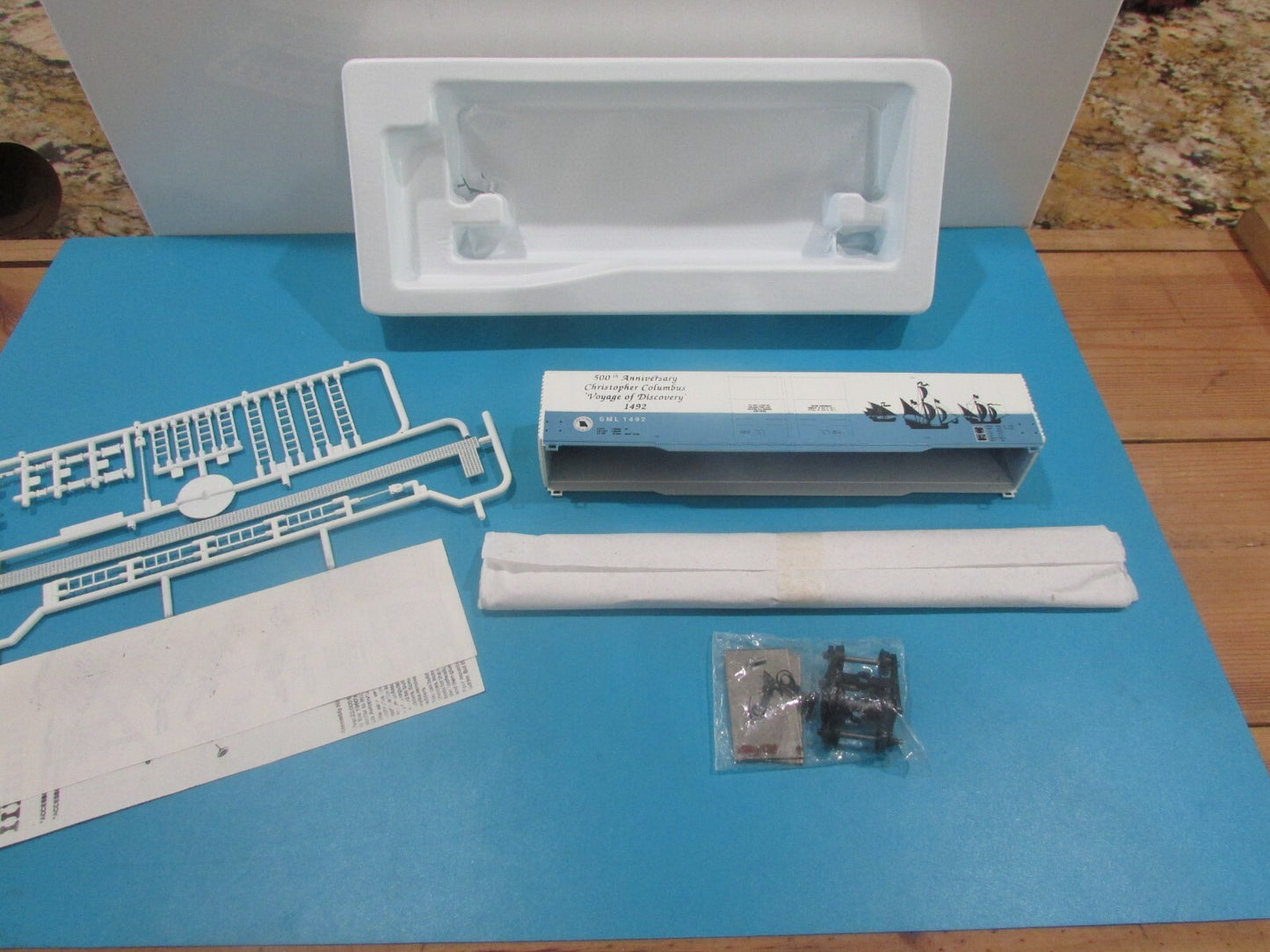 HO Scale Con-Cor 60ft PD Boxcar Columbus 500th Anniv. Special Run Lot#1802