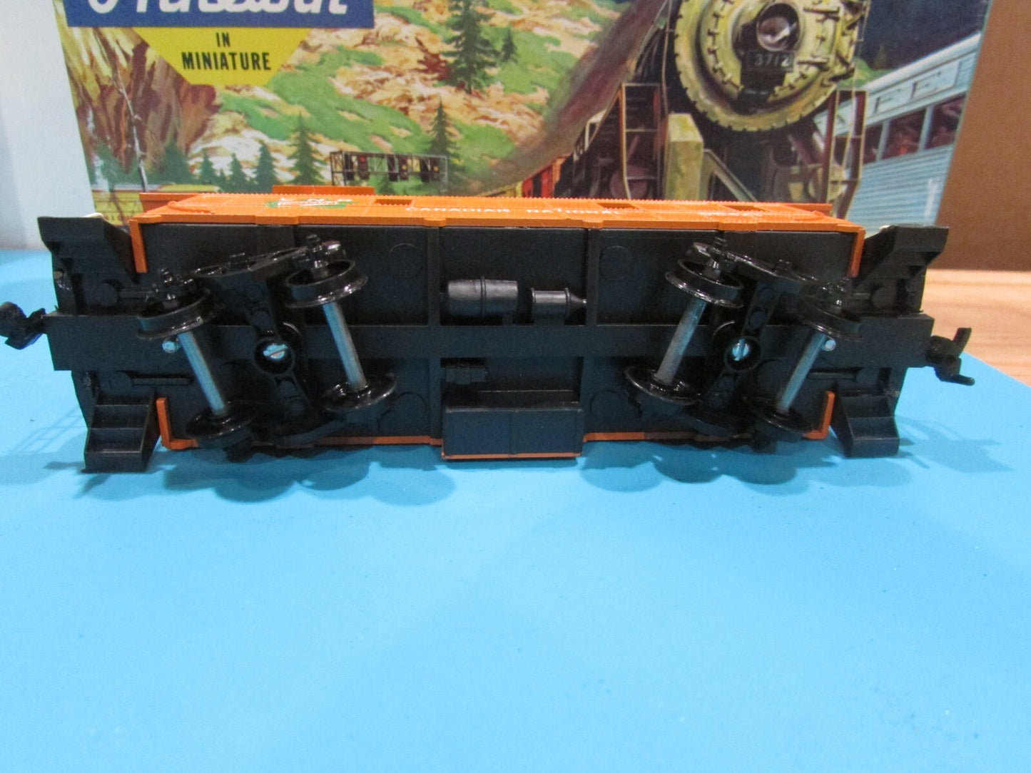 HO Scale Athearn(3)Assorted Freight Cars C.National & C.Pacific Lot#0943