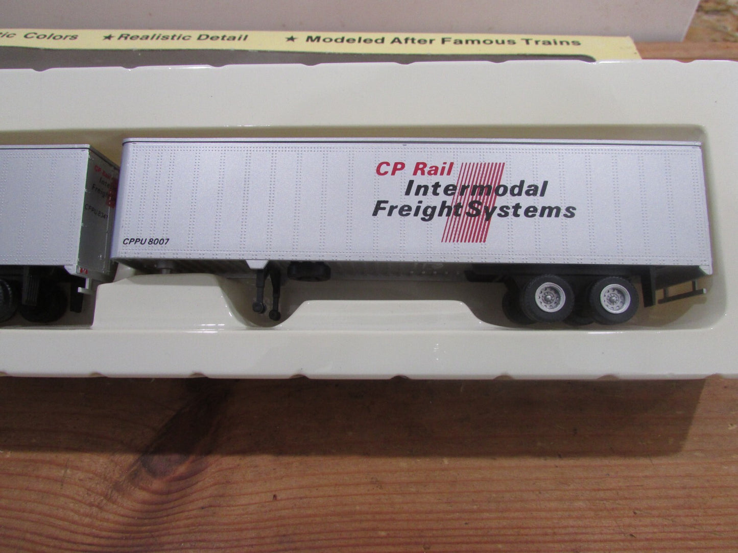 HO Scale Con-Cor (2) 45ft Rivet Side Trailer PC Rail Intermodal Lot#3586