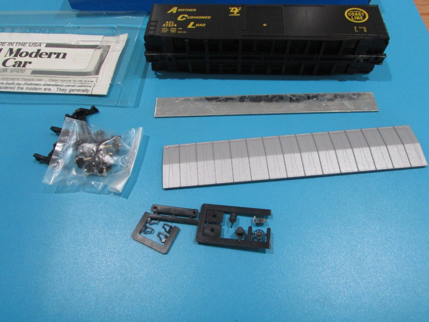 HO Scale E&C Shop 0205 50' PS-1 Single Door Boxcar Atlantic Coast Line Lot#1406