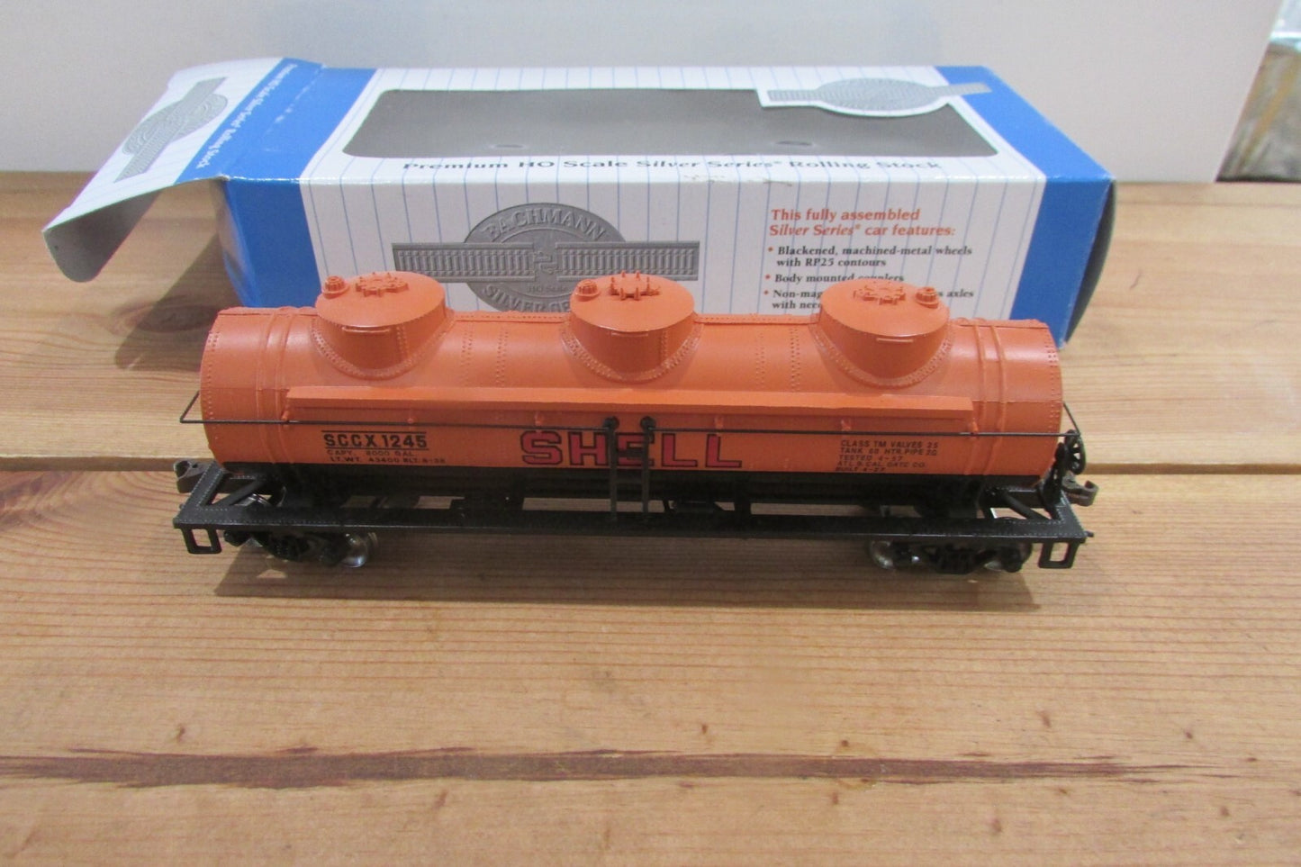 HO Scale Bachmann 17134 40' 3-Dome Tank Car Shell LOT#0326