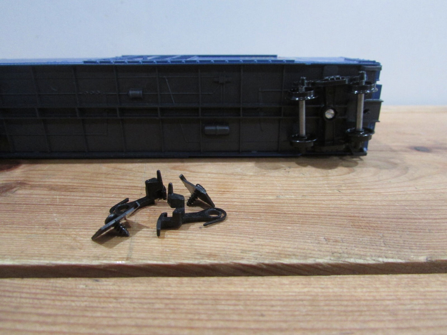 HO Scale Roundhouse 50' Hi-Cube Plug Door Box Car Kit GOLDEN WEST RH4301