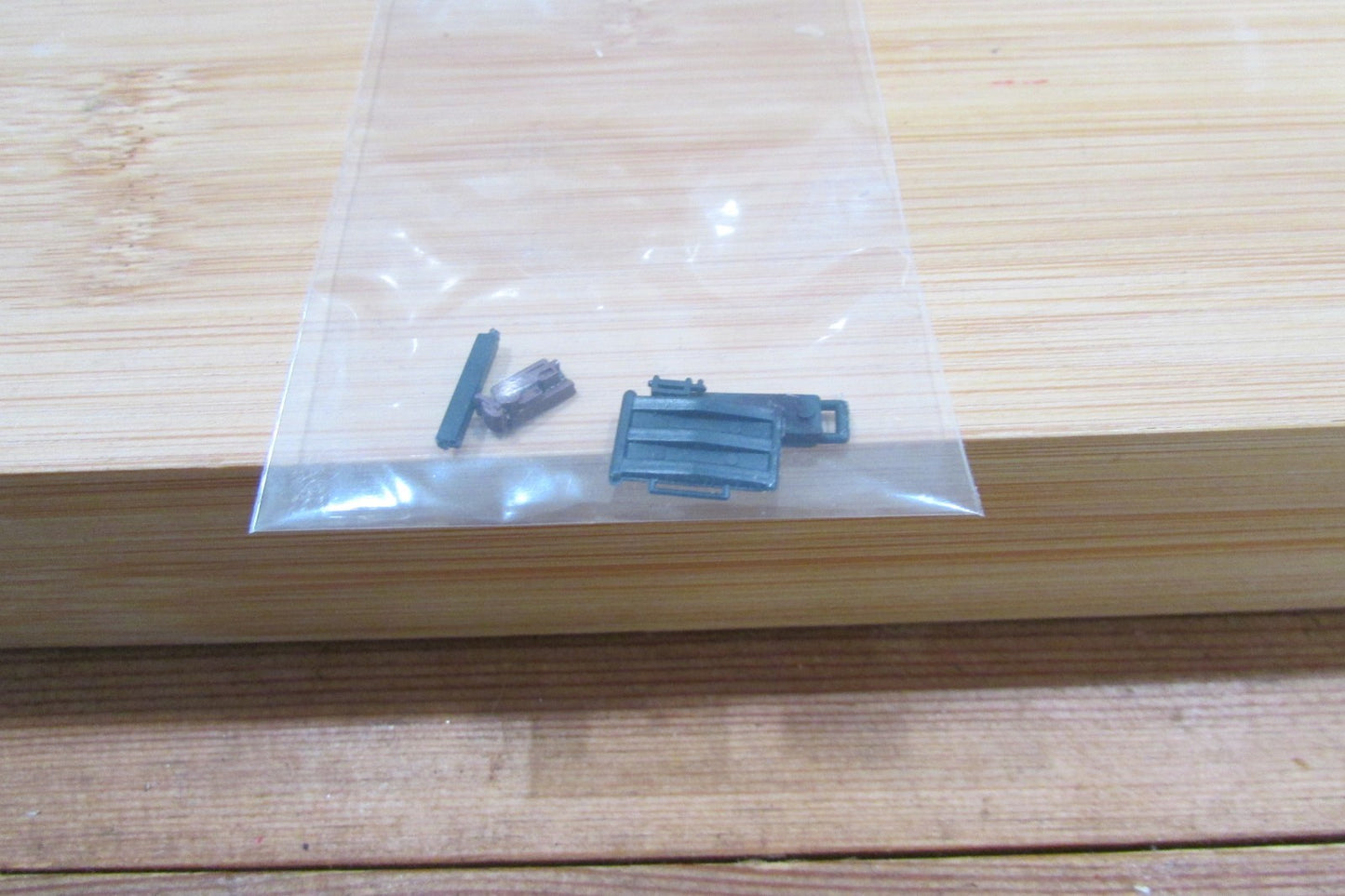 HO Scale Athearn 2006 South Pacific 86ft Flat Car w/ Two Trailers Lot#5234