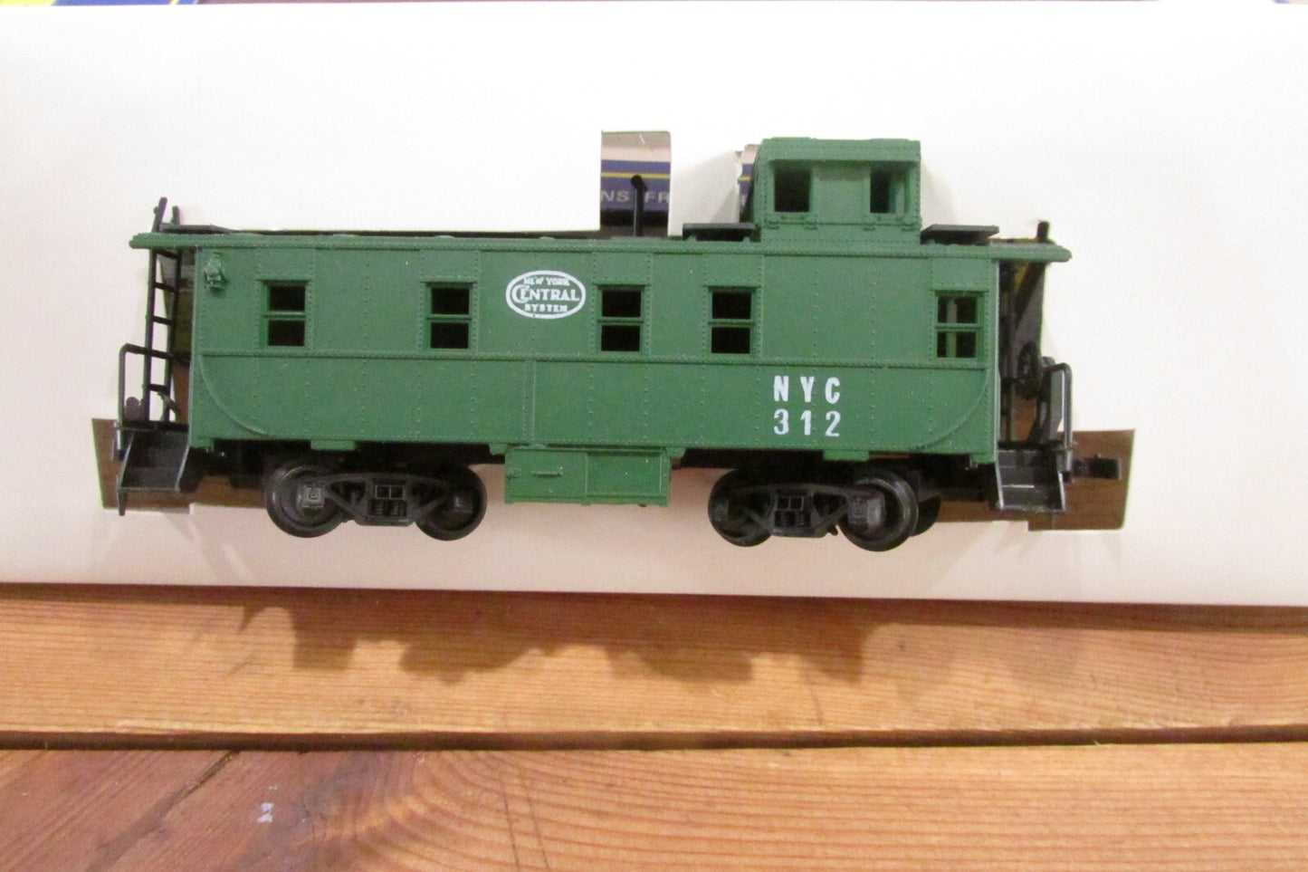 HO Scale AHM 5277D New York Central Caboose #312