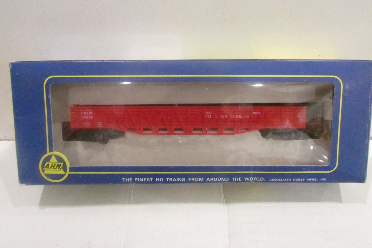 HO Scale AHM 5299E 50ft Outside Braced Gondola Milwaukee Road