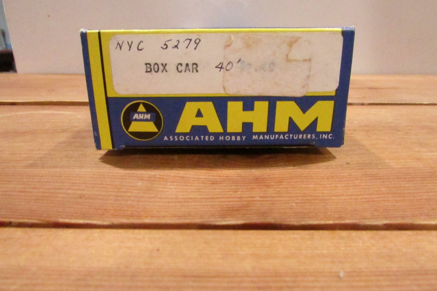 HO Scale AHM 5279 40' Box Car New York Central Pacemaker Freight Service