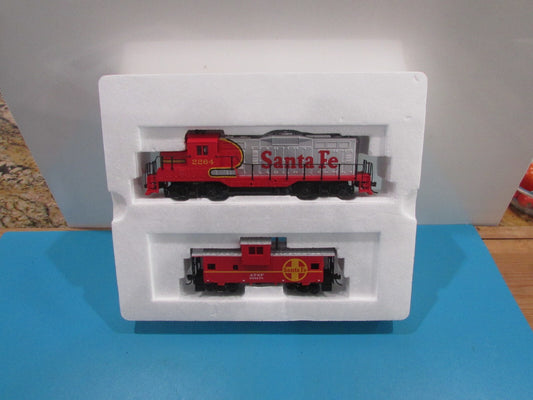 HO Scale Walthers 931-708 Locomotive & Caboose Santa Fe  Lot#1305
