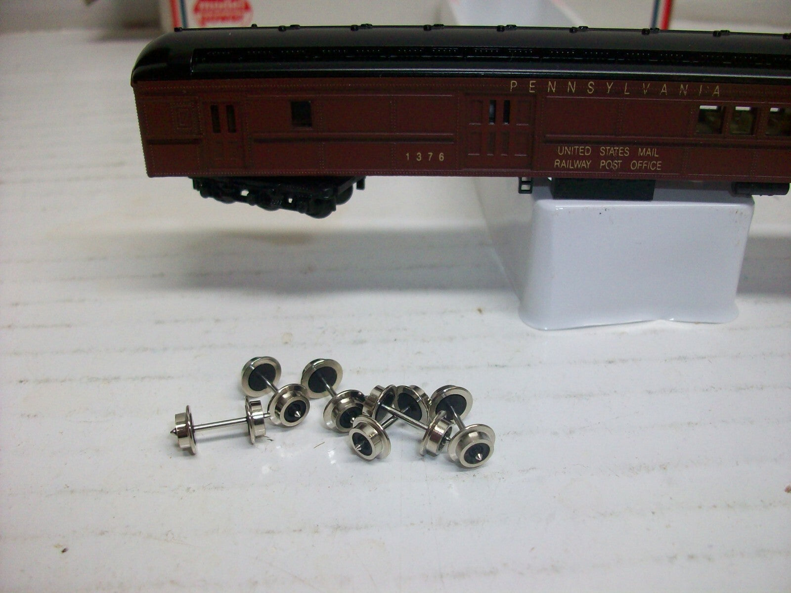 N Scale Model Power 8626 Combine Passenger Cars "Pennsylvania "