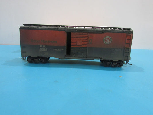 HO Scale Athearn Great Northern Box Car Lot#2426