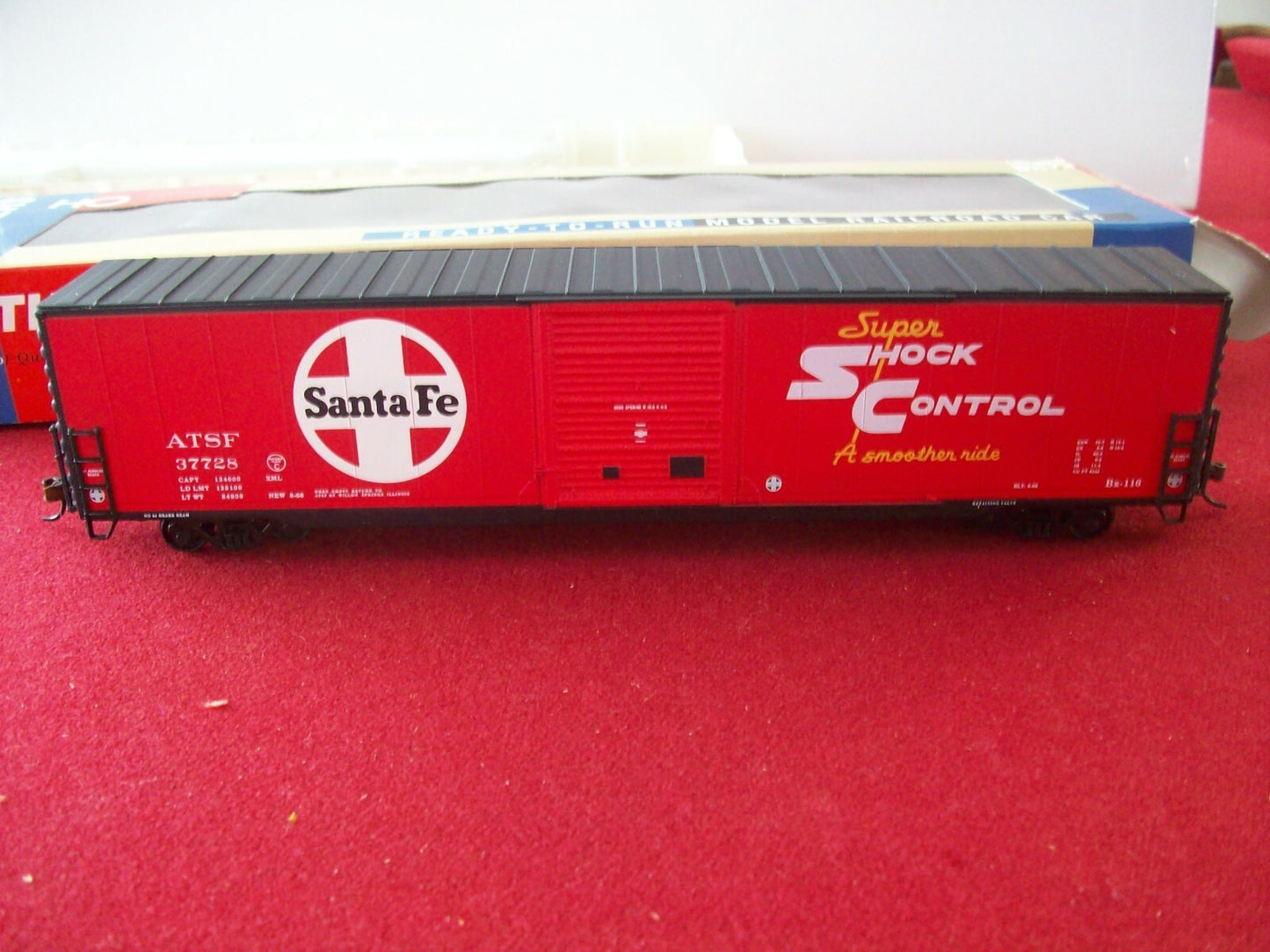 HO Scale Walthers 932-3551 Pullman Standard 60'Auto Box Car Santa Fe