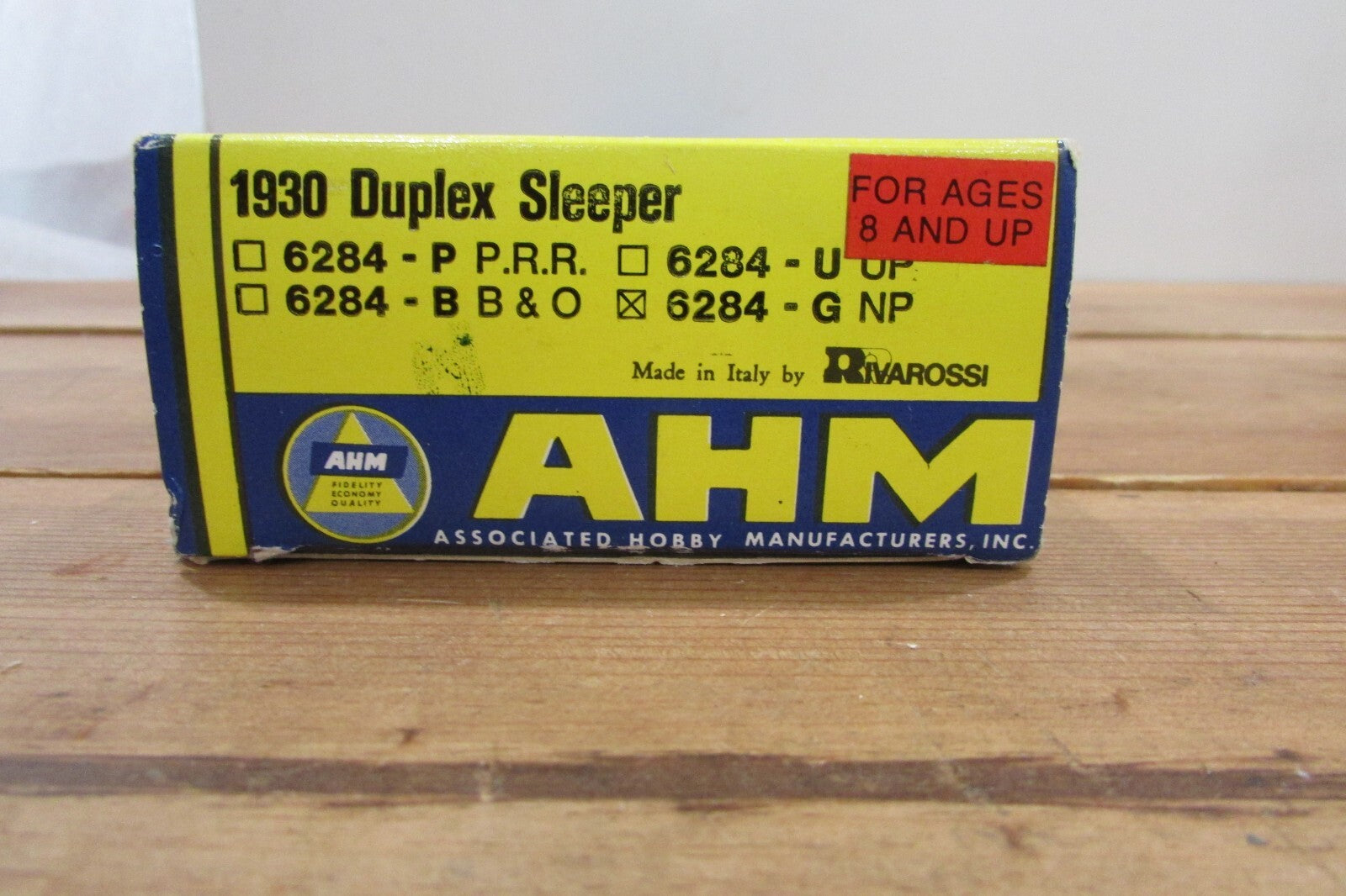 HO Scale Rivarossi 1930 Duplex Sleeper Northern Pacific Lot#3986