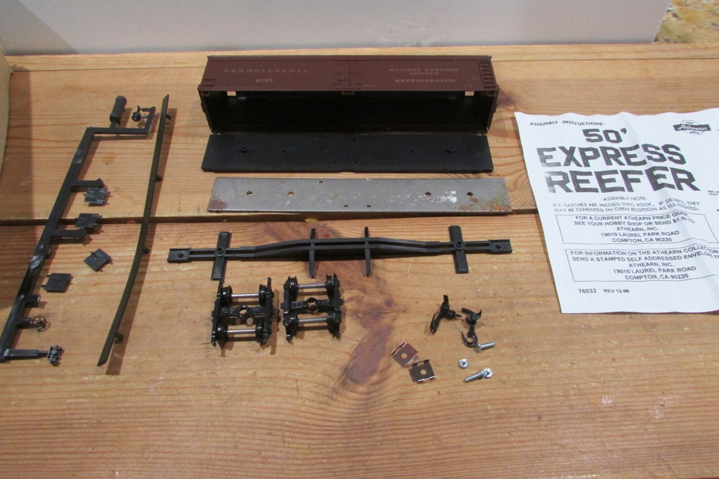 HO Scale Athearn 5334 50ft Express Reefer Pennsylvania ATH4648