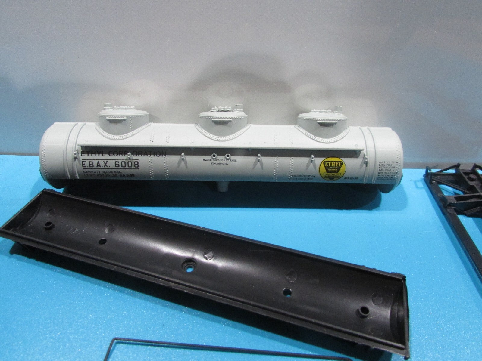 HO Scale Con-Cor Ethyl Corporation Tank Car Lot#1748