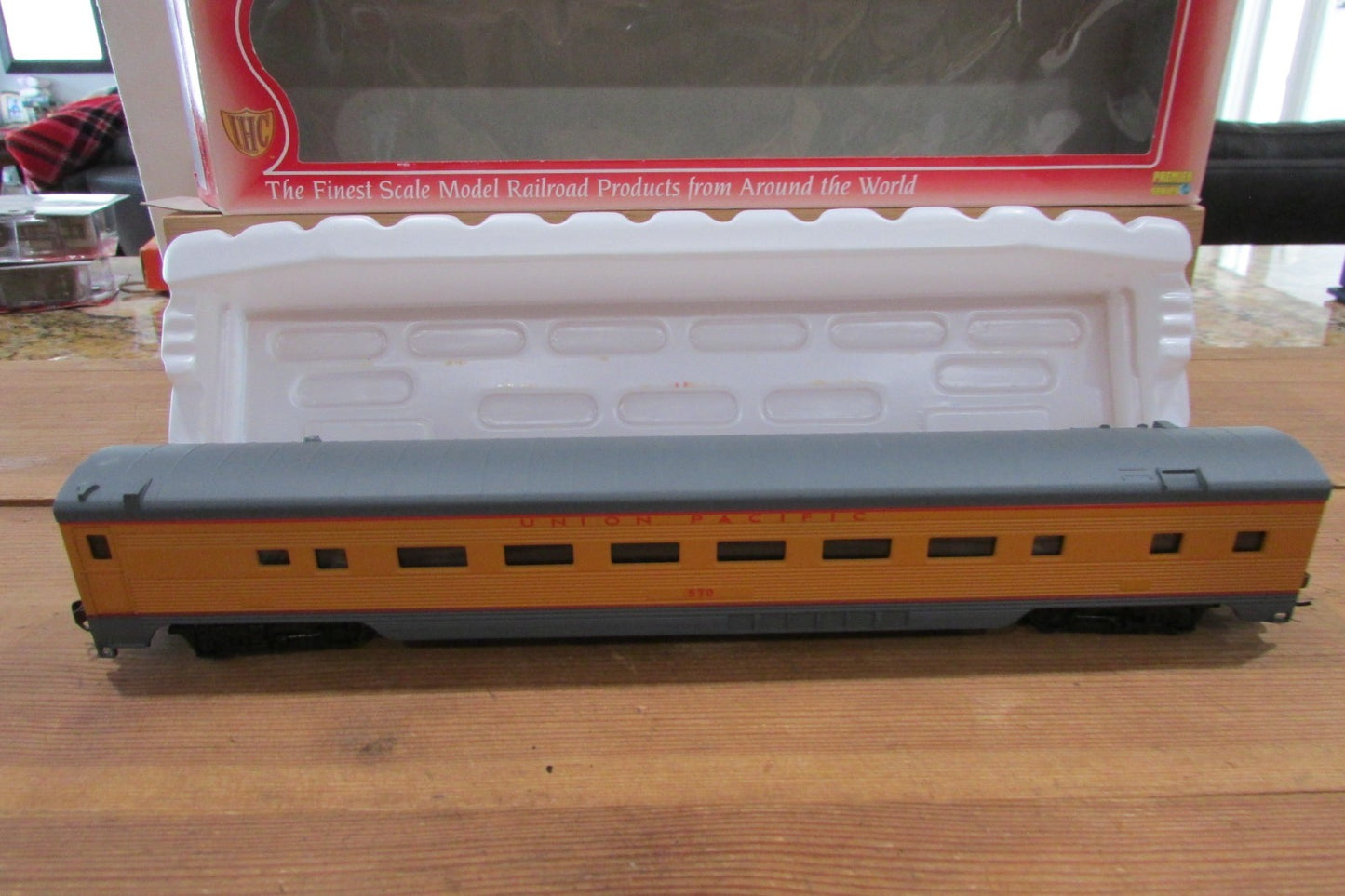 HO Scale IHC 47961 Passenger Car Union Pacific Coach Lot#5051
