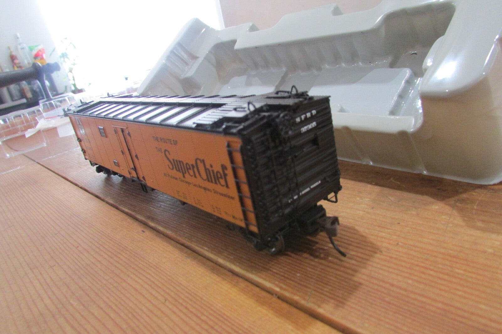 HO Scale Athearn 94519 50' Ice Bunker Reefer Car ATH4633