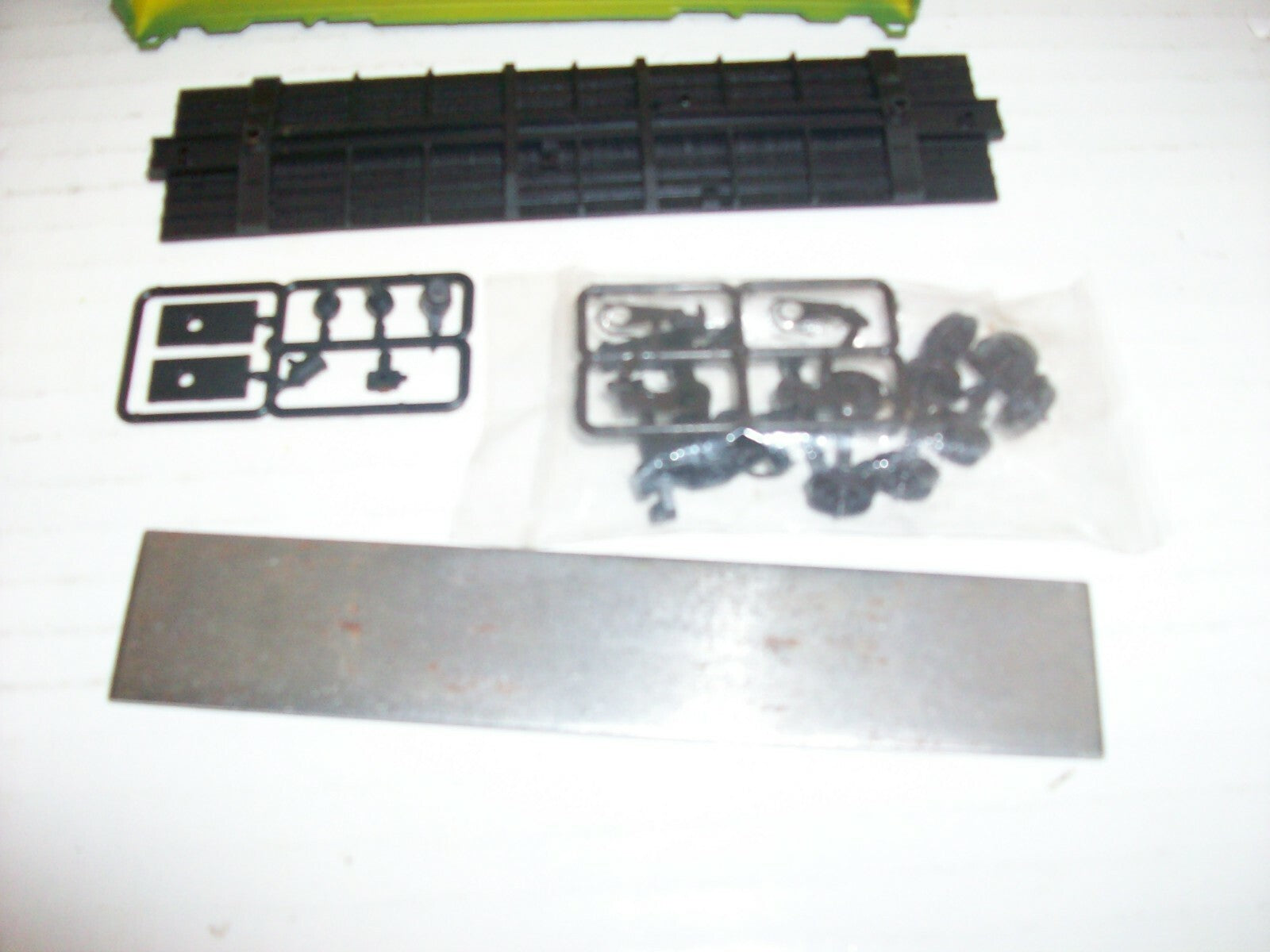Ho Scale Accurail 3510 Burlington Northern 40' AAR Boxcar Kit  Lot#0427