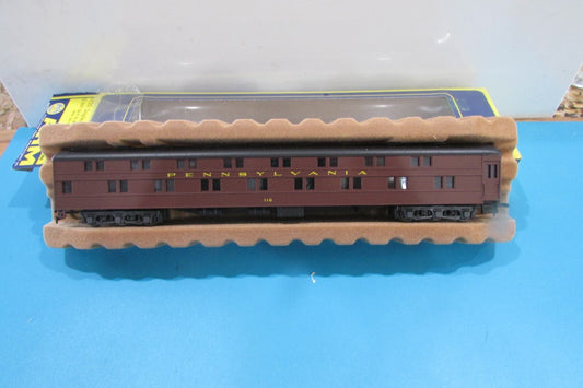 HO Scale AHM 6207-22 Pennsylvania 1920 Duplex Sleeper Passenger Car