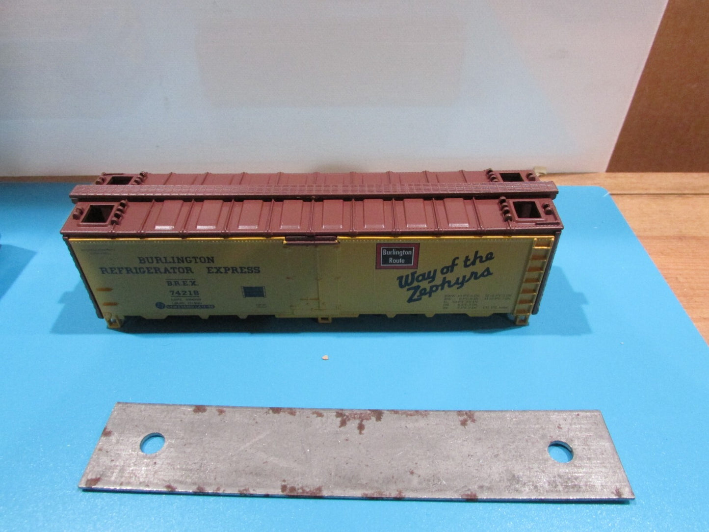 HO Scale Athearn(3) 40FT WD Reefer Cars Burlington Lot#0964