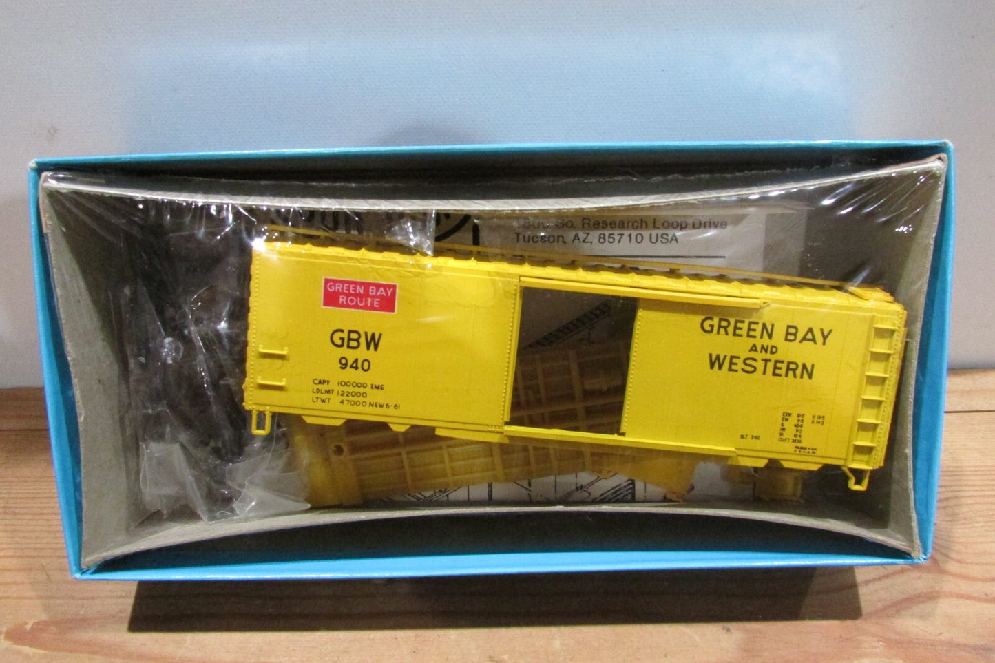 HO Scale Athearn 40' Box Car Green Bay & Western Kit Lot#4246