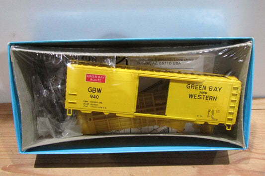 HO Scale Athearn 40' Box Car Green Bay & Western Kit Lot#4246