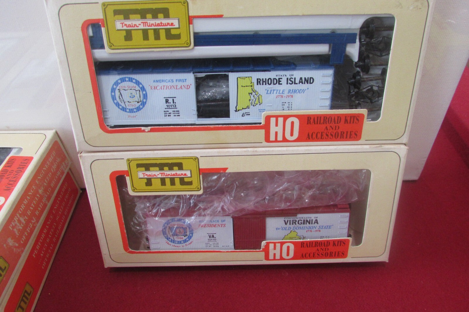 HO Scale (9) Assorted Train-Miniature Commemorative Cars Lot#0389