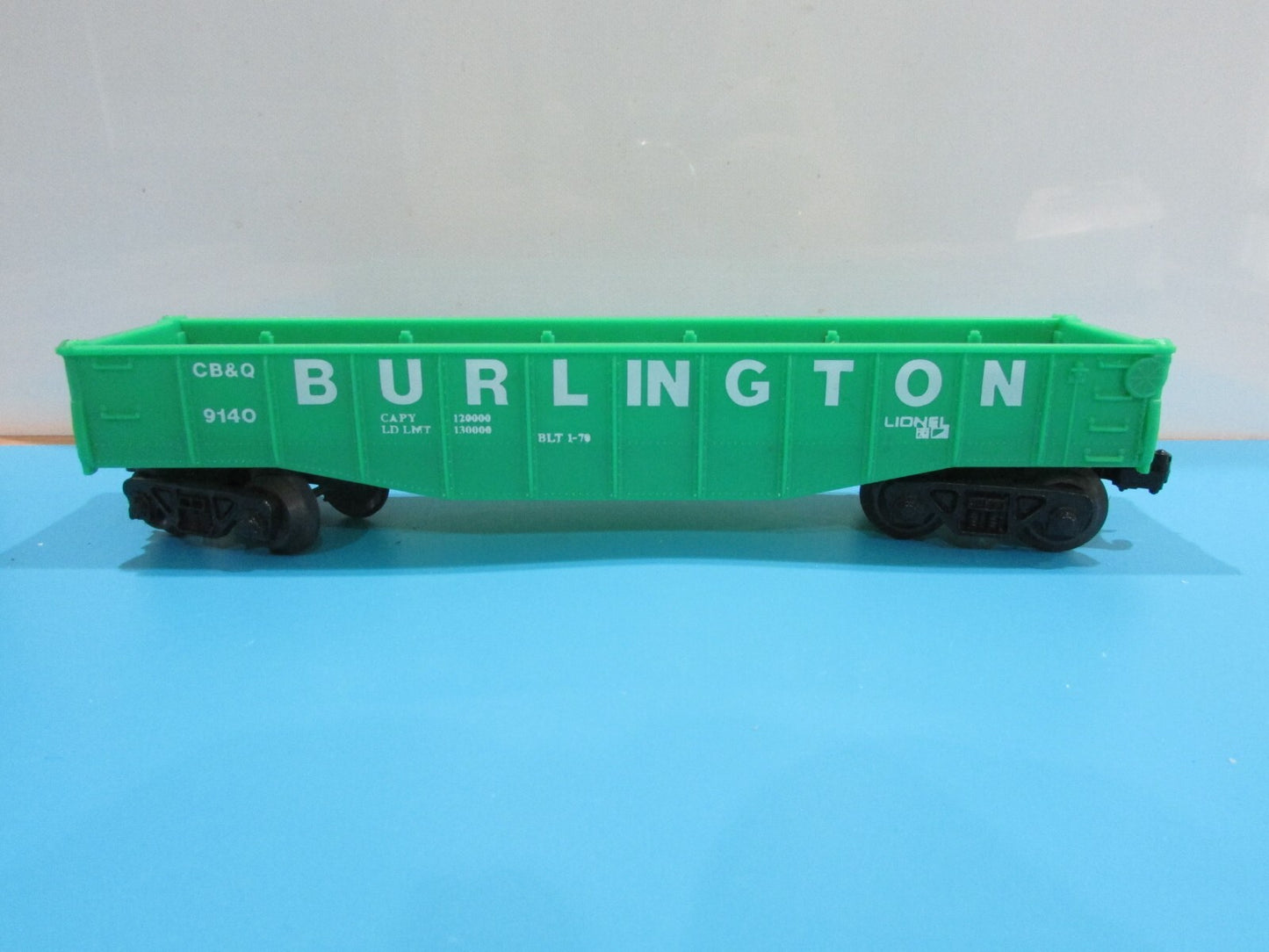 O SCALE (2)Lionel Assorted Freight BoxCar Lot#0803