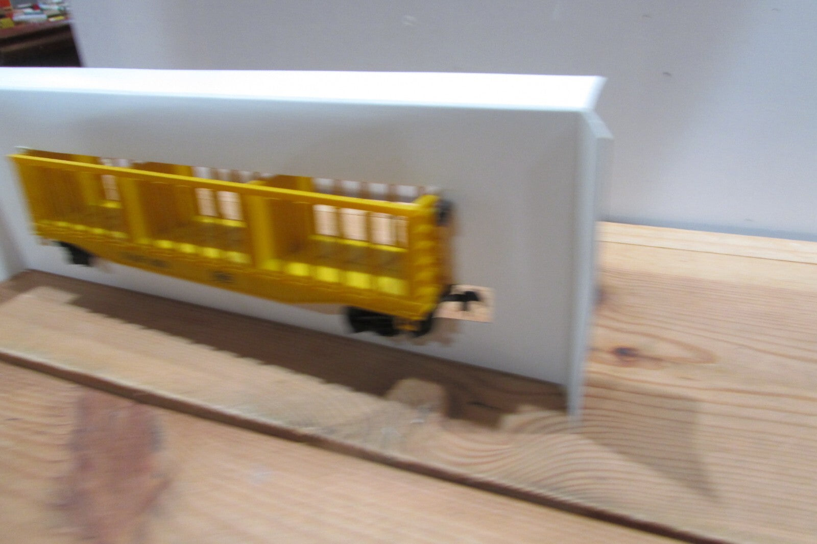HO Scale AHM 5392C Pulpwood Rack Car Frisco SL-SF #5678