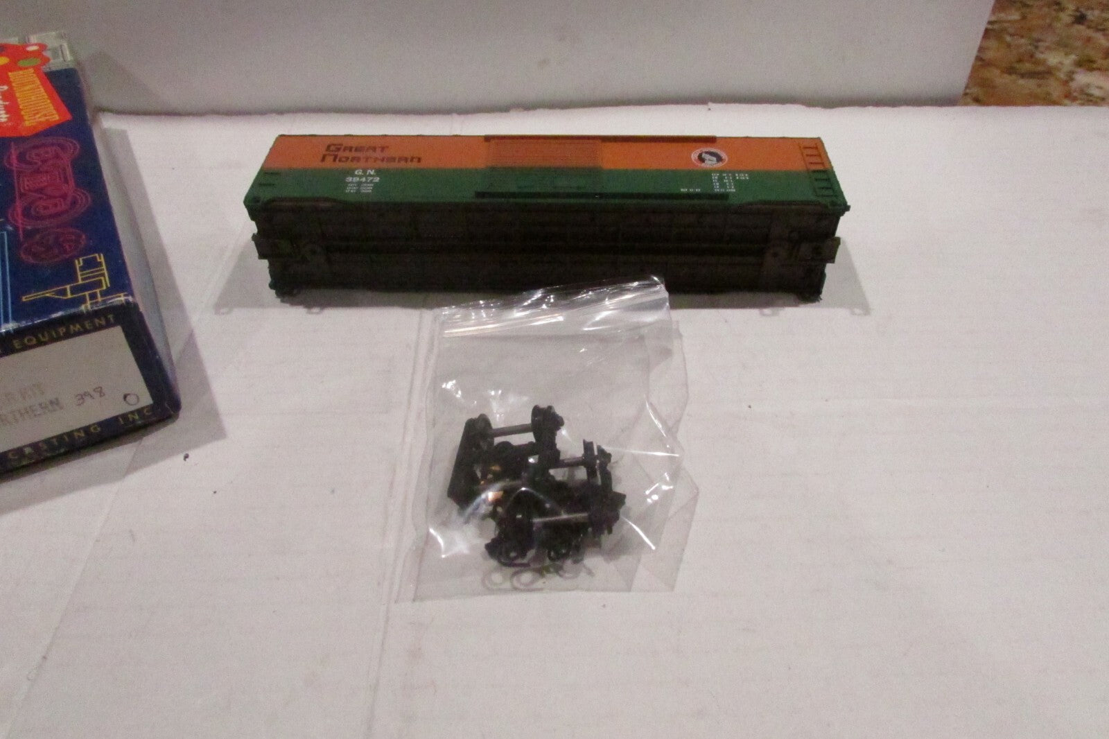 HO Scale RoundHouse 1212 50' Box Car Kit Great Northern RH4366