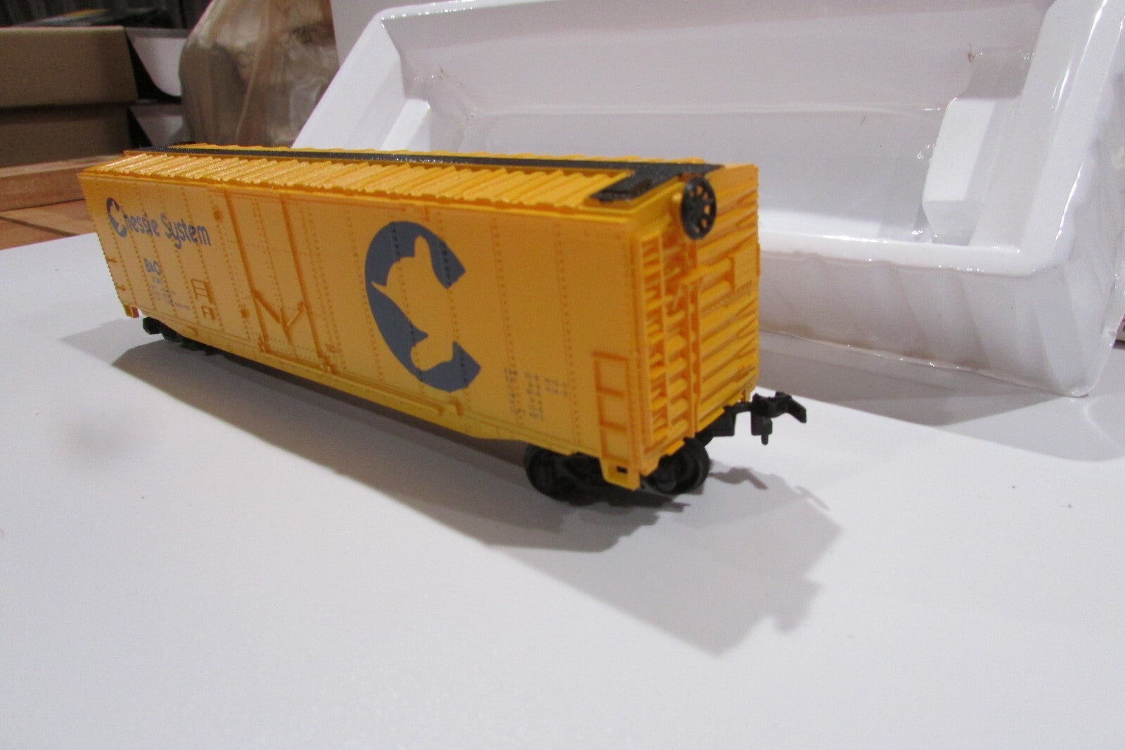 HO Scale Bachmann 51 Steel Box Car Chessie System B&O #11147 Lot#0378