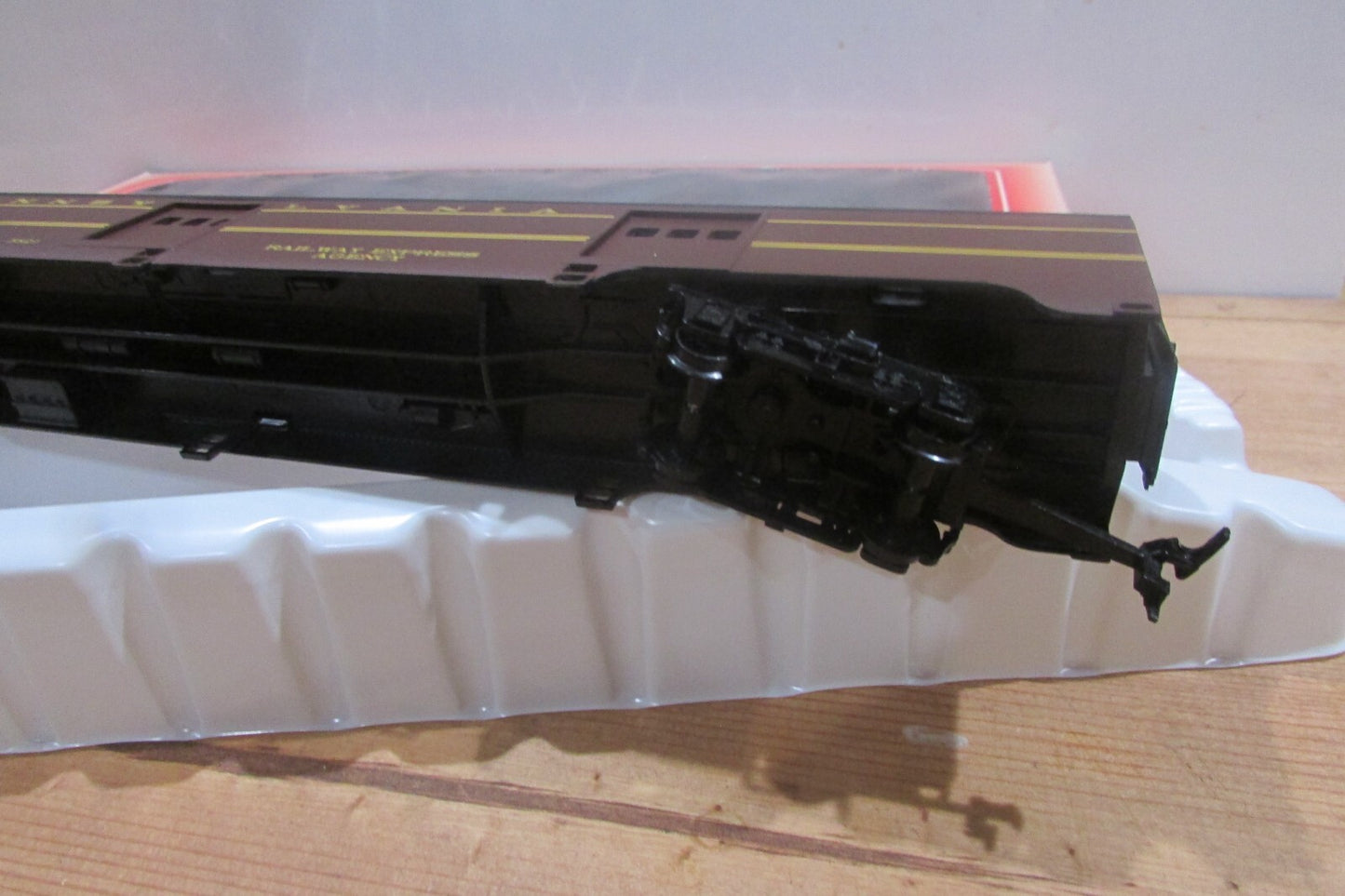 HO Scale IHC 48210 Penssylvania Baggage Car #5821 Lot#0595