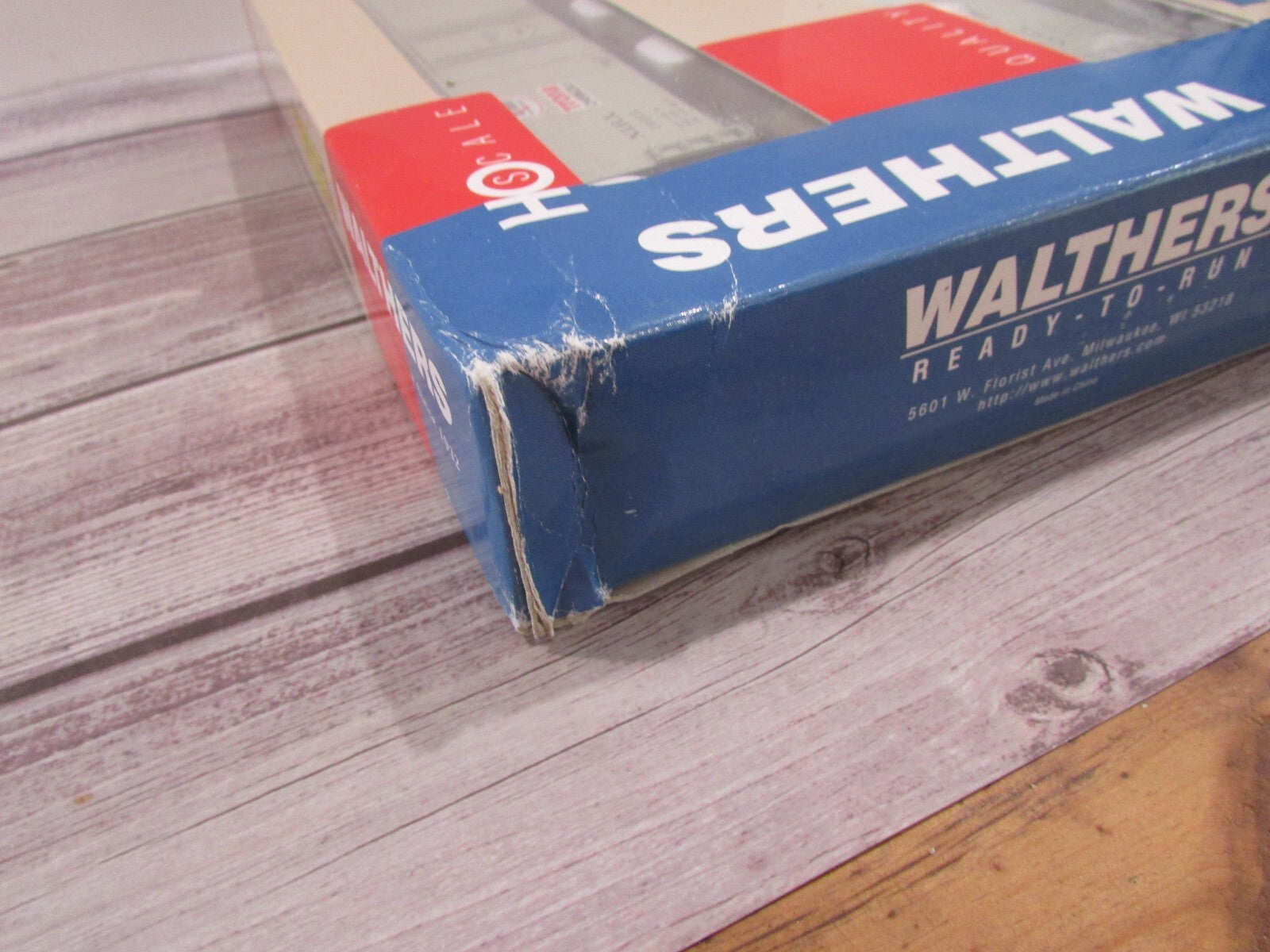 HO Scale  Walthers 932-23462 North American 50' Box Car 2-Pack Lot#3129