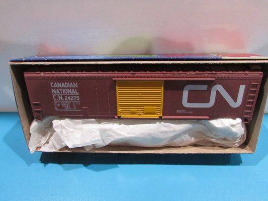 HO Scale RoundHouse 1203 40' Boxcar Kit Canadian National RH4296
