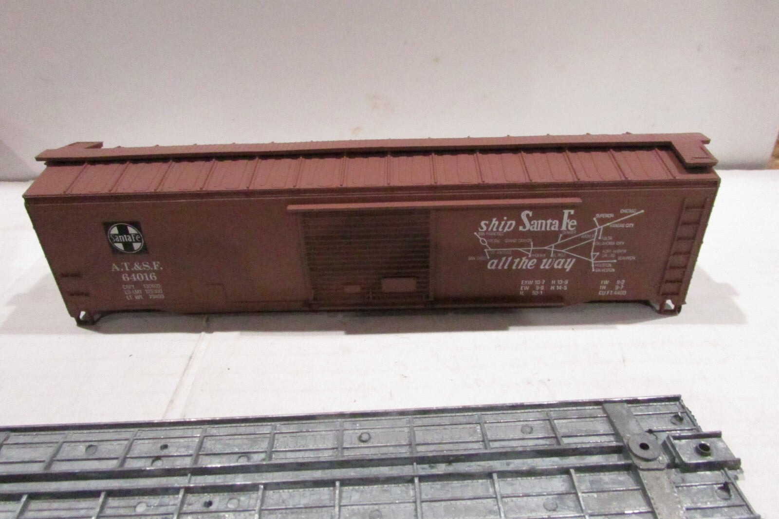 HO Scale RoundHouse 1538 3Bay Rib Side Hopper Pennsylvania RH4355