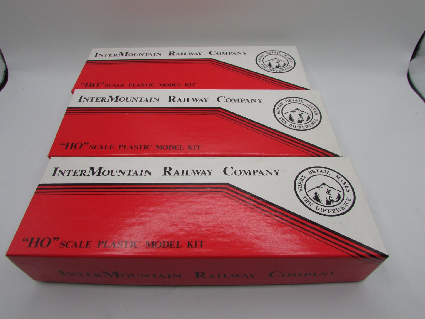 HO Scale InterMountain (3) 10,000 Gallon Tank Car Kits READING Lot#4817