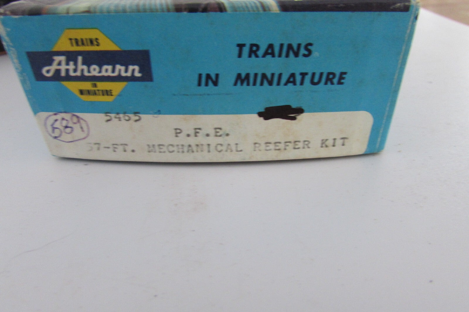 HO Scale Athearn 5465 P.F.E. 57ft Mechanical Reefer #457603 RTR