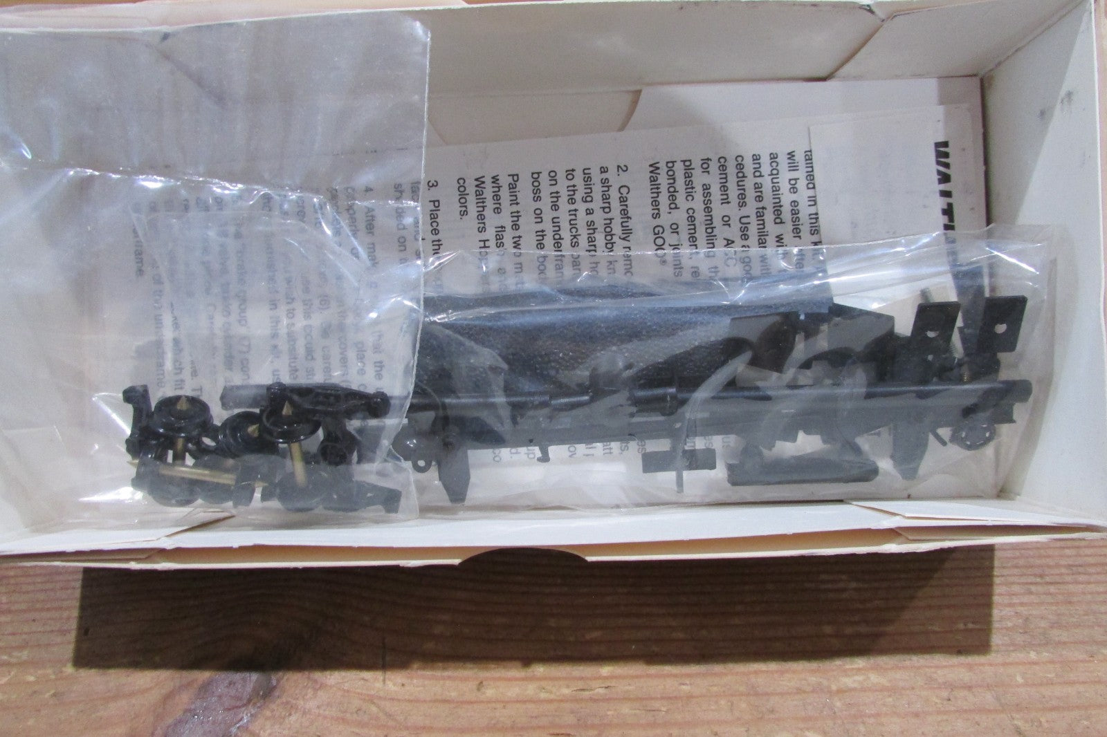 HO Scale Walthers 932-2970 36' Rib Side Hopper TP&W WAL5028