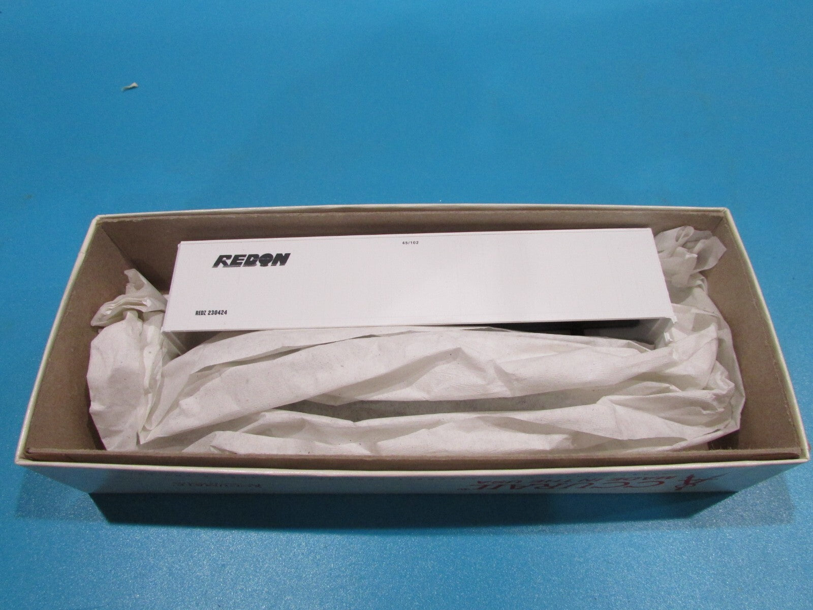 HO Scale Accurai 9914 45' Higway Trailer "Redon" Kit