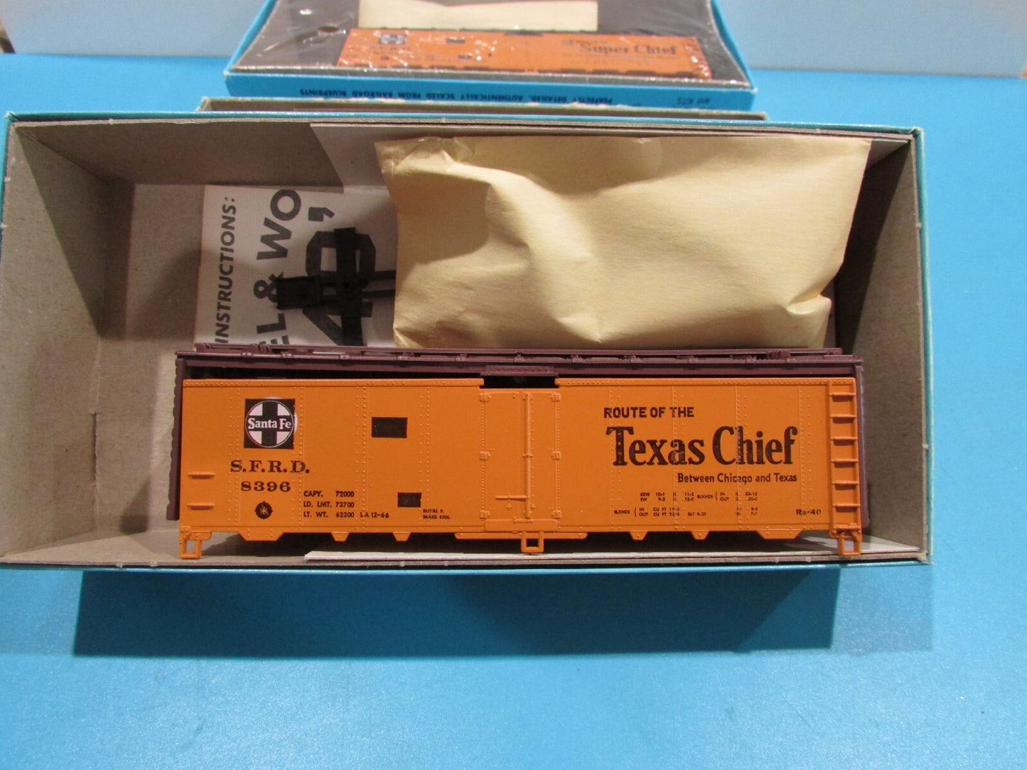 HO Scale Athearn Assorted Santa Fe Box Cars Lot#1581
