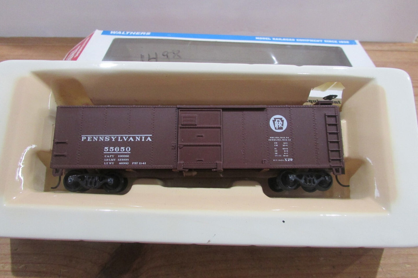 HO Scale Walthers 931-621 40 X-29 Steel Box Car Pennsylvania