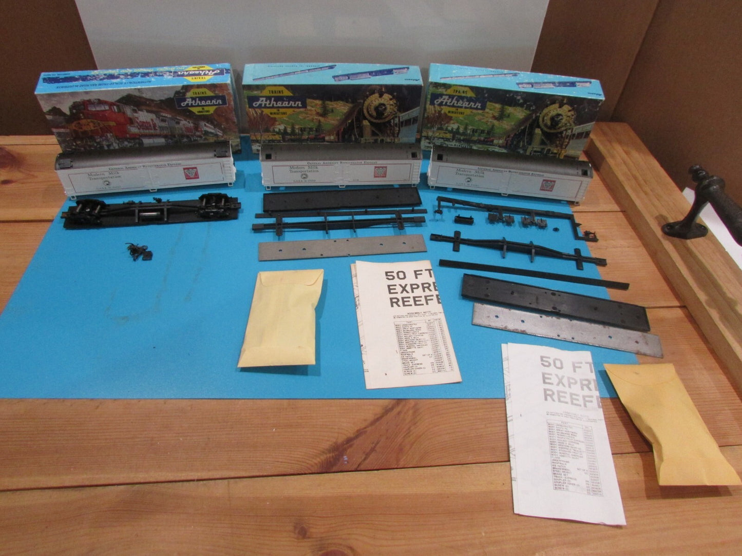HO Scale Athearn (3) 5345 50ft Express Reefer General American Lot#0938