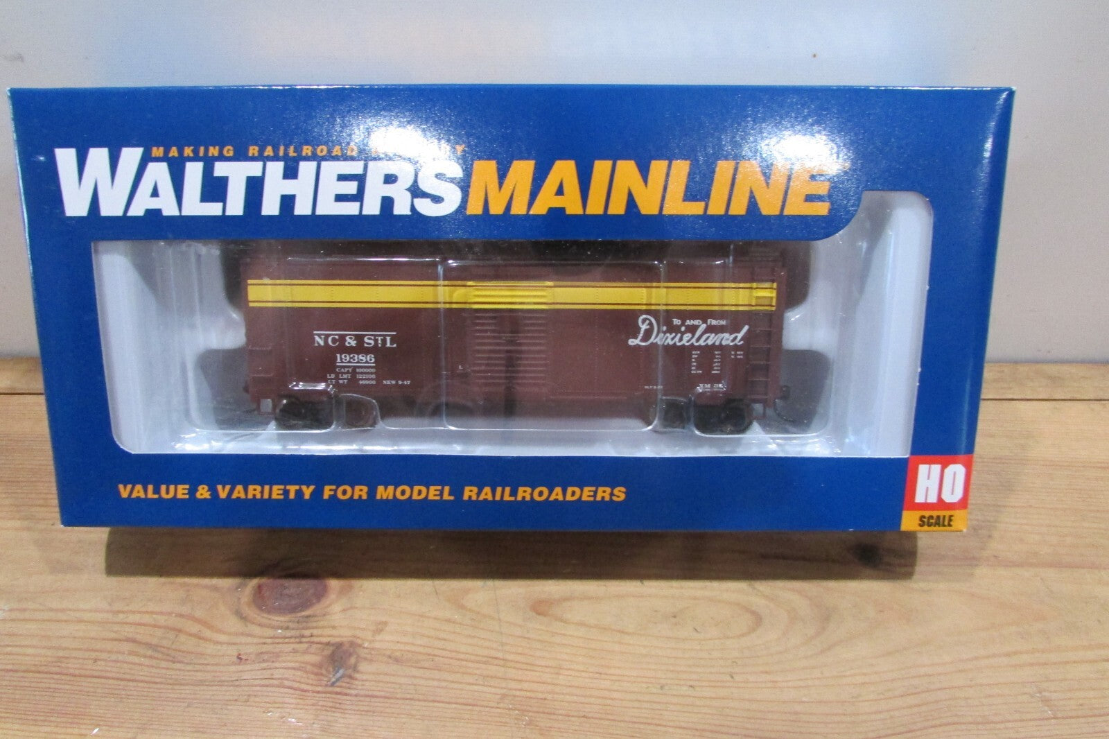HO Scale Walthers (4) Assorted Freight Car RTR Lot#4782